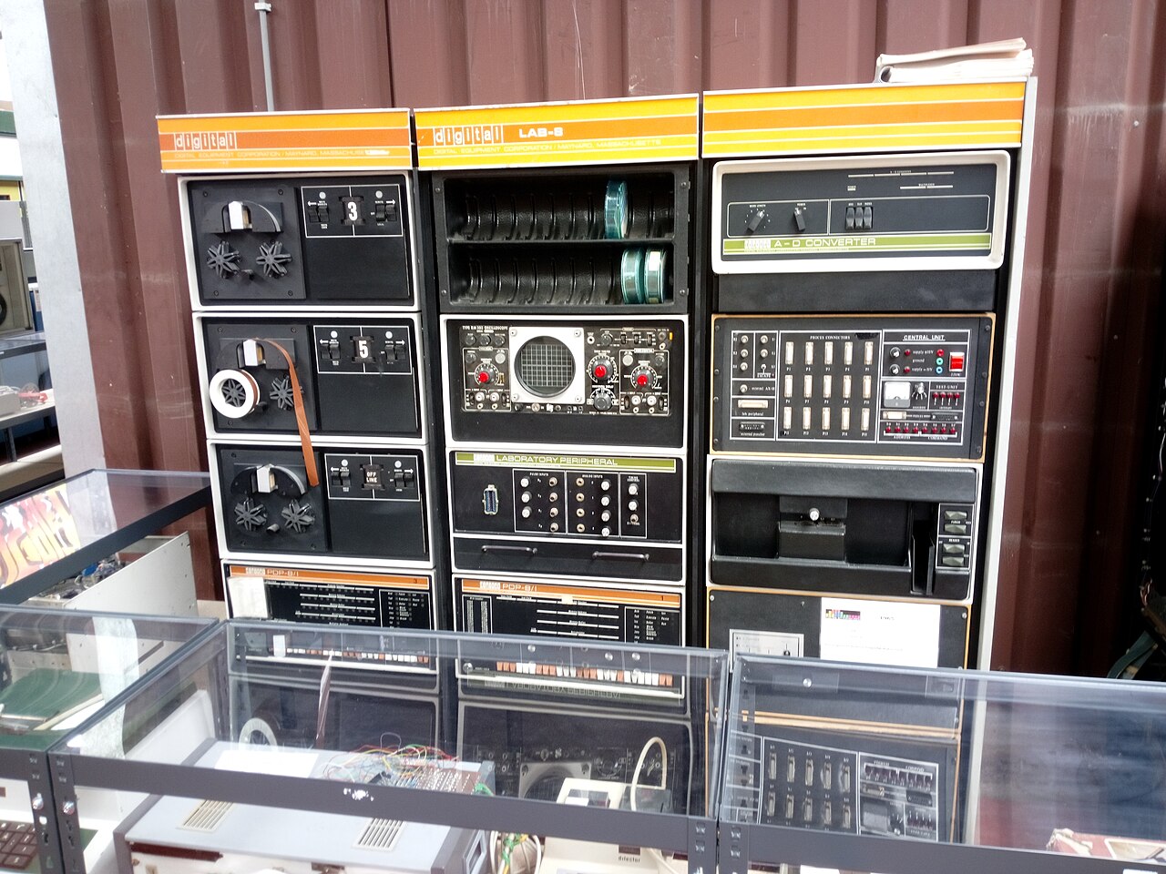 PDP-8 and LAB-8