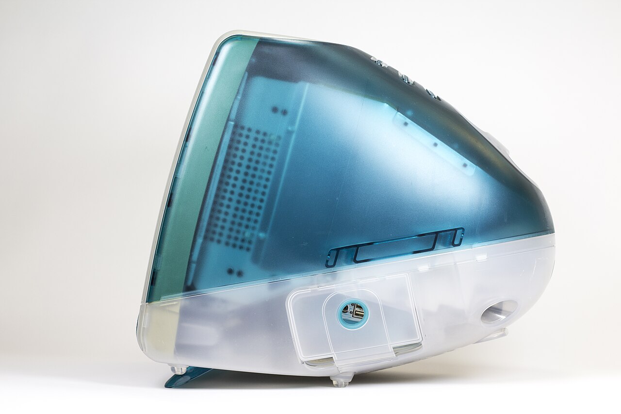 iMac G3 Bondi Blue Side